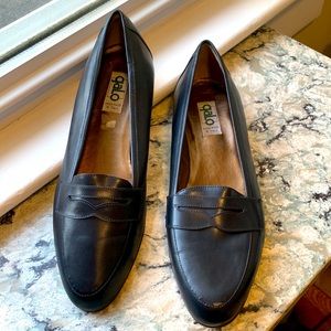 Italian Hand Made Leather Loafers - Dark Navy size 10.5 Never Worn!